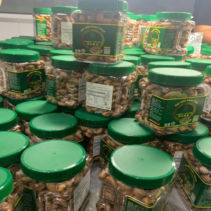 HẠT ĐIỀU VỎ LỤA LON 500 GR